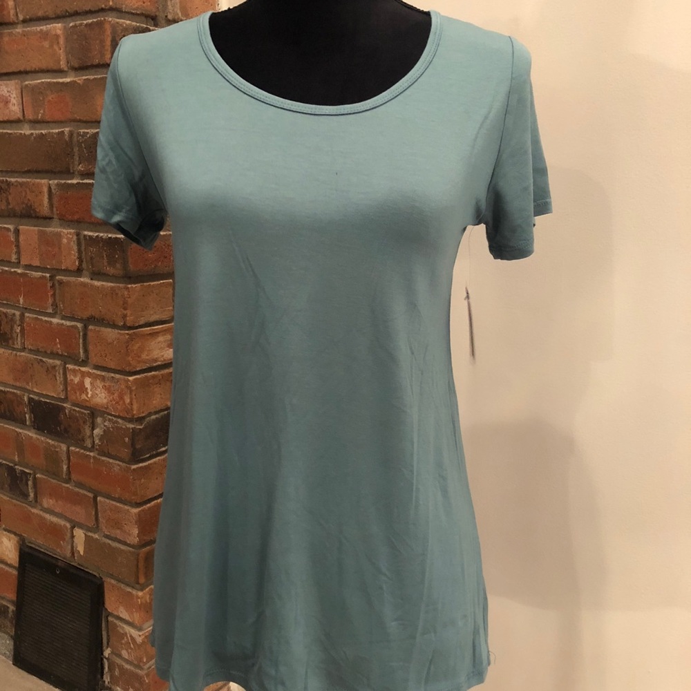 LuLaRoe Classic T